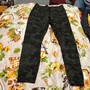 Lululemon leggings